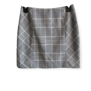 H&M Checkered Mini Pencil Skirt